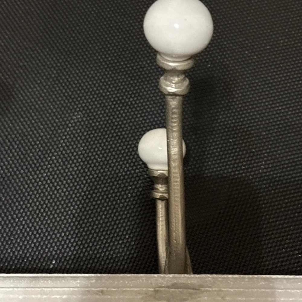 White Wood Wall CoatRack 5 Double Hooks Ceramic Knobs Shabby Chic 24